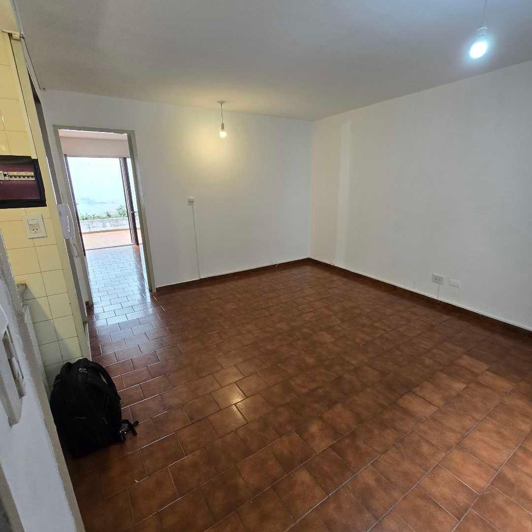 Foto de 1 dorm con patio y asador! A 1 cuadra bv san juan!, imagen 3