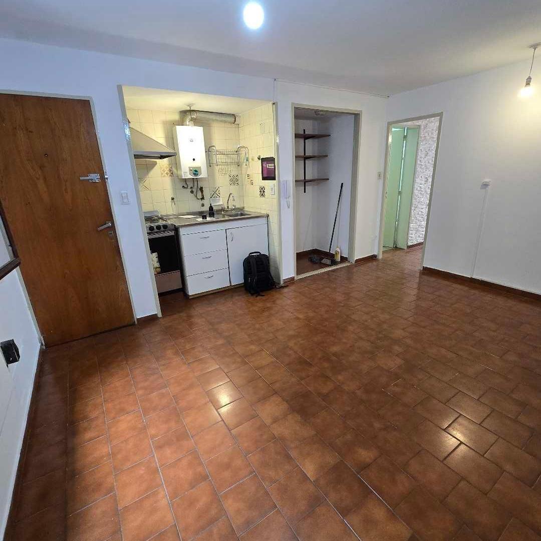 Foto de 1 dorm con patio y asador! A 1 cuadra bv san juan!, imagen 1