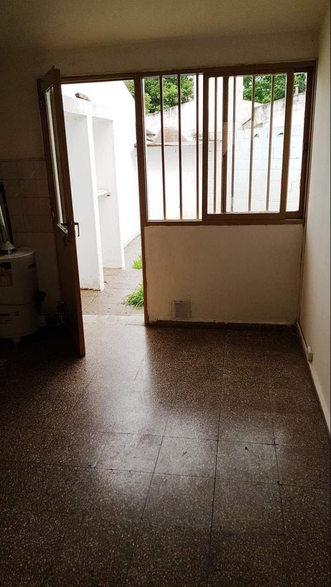 Foto de Casa de 2 dormitorios , ideal para vivienda familiar....!, imagen 2