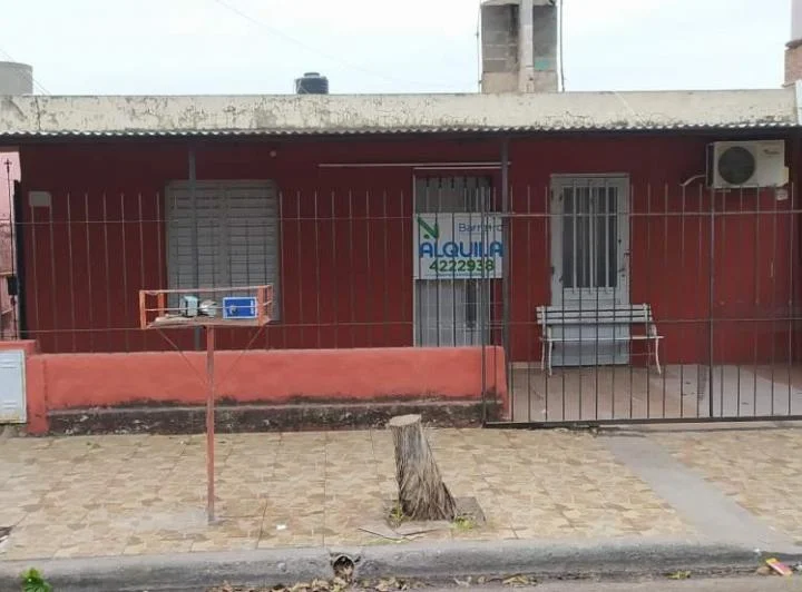 Linda casa apta para vivienda familiar...! 3