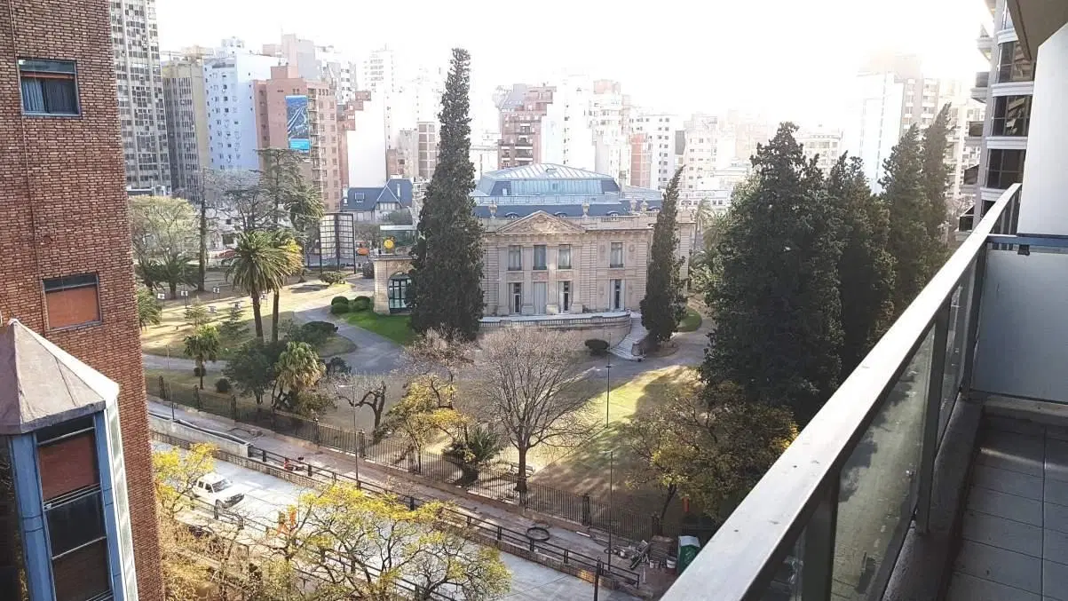 Espectacular departamente de 1 Dormitorio en la mejor zona de Nueva Córdoba 3