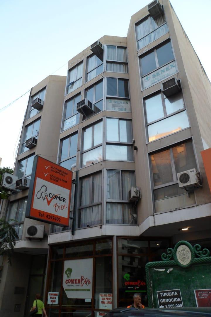 Foto de Excelente oportunidad...!!! Amplias Oficinas 90 m2 en Av. Maipú esq Av, imagen 1