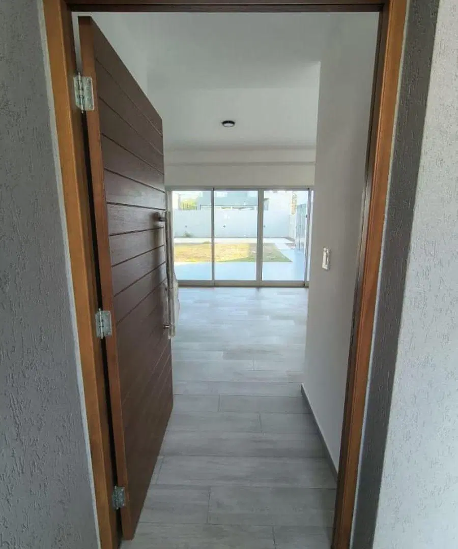 Casa en venta de 2 dormitorios en Funes 5