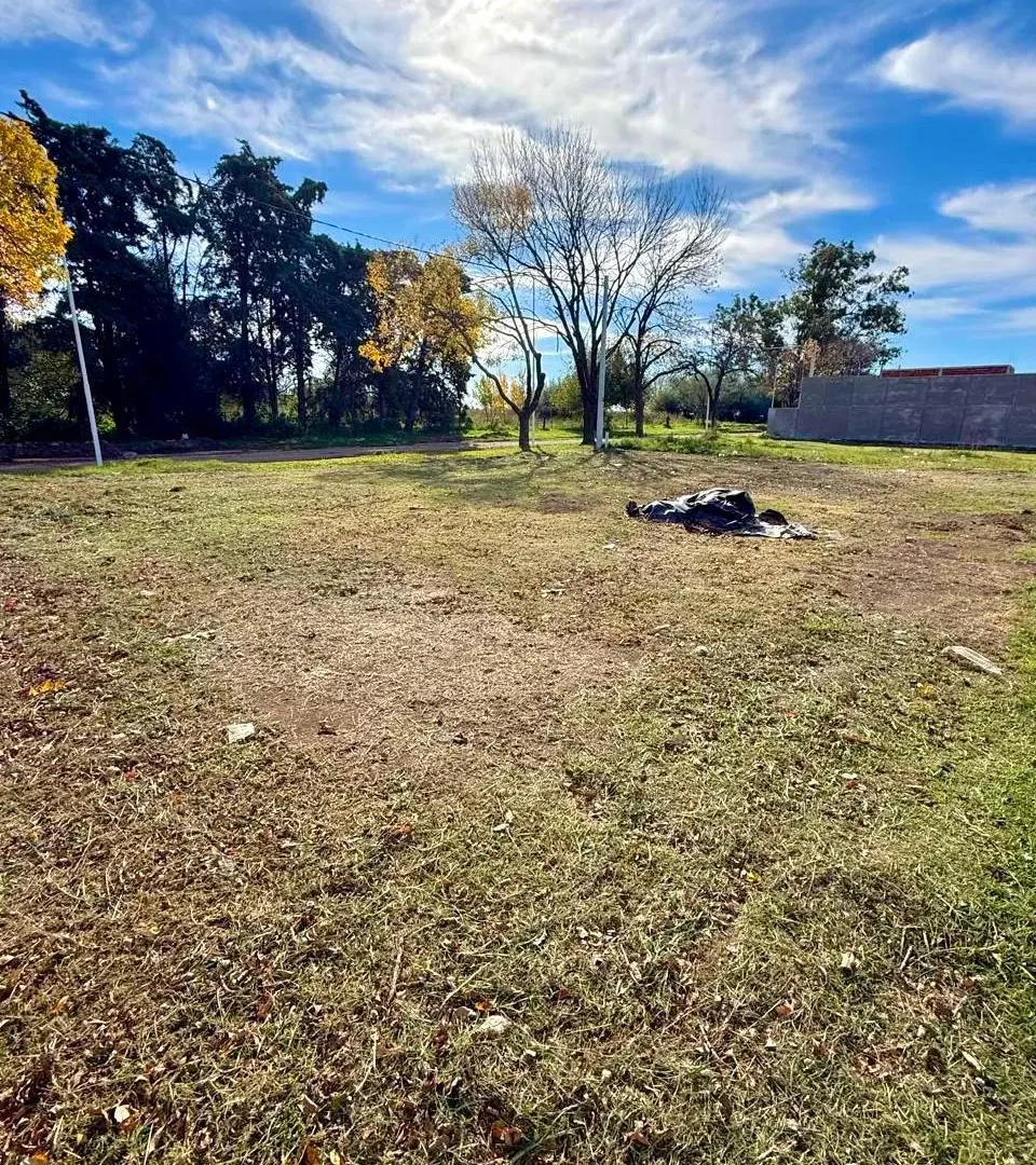 Lote en esquina de Guemes y Lisboa San Jerónimo Sud 4