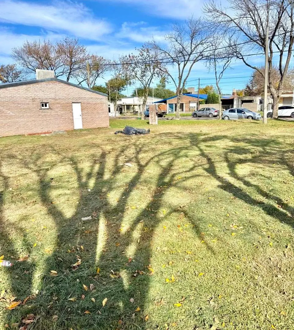 Lote en esquina de Guemes y Lisboa San Jerónimo Sud 3