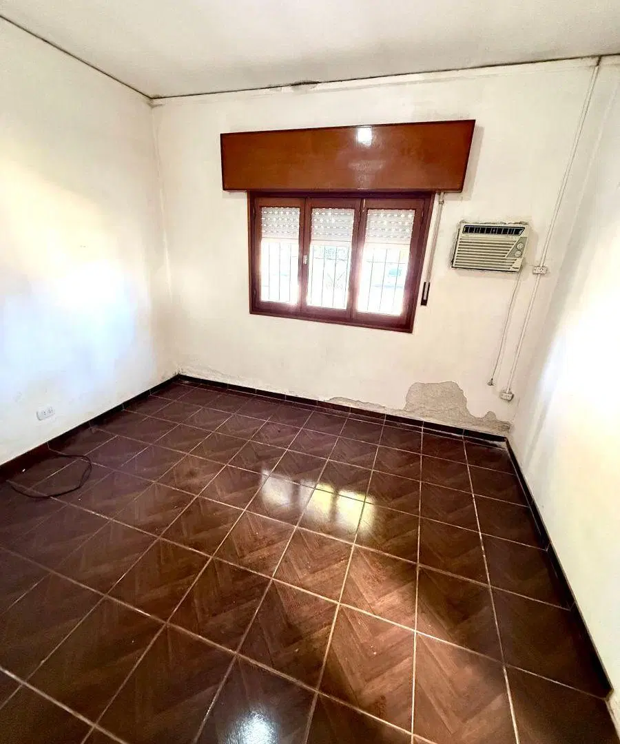 Nápoles 206 - Casa + departamento - San Jerónimo Sud 5