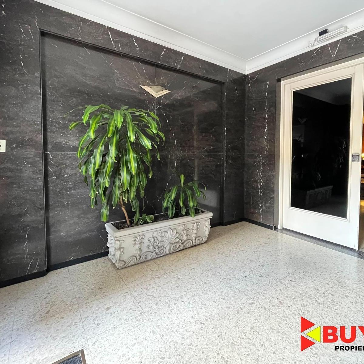 Departamento en Caballito - Todo a Nuevo - 3 Amb. con Patio 5