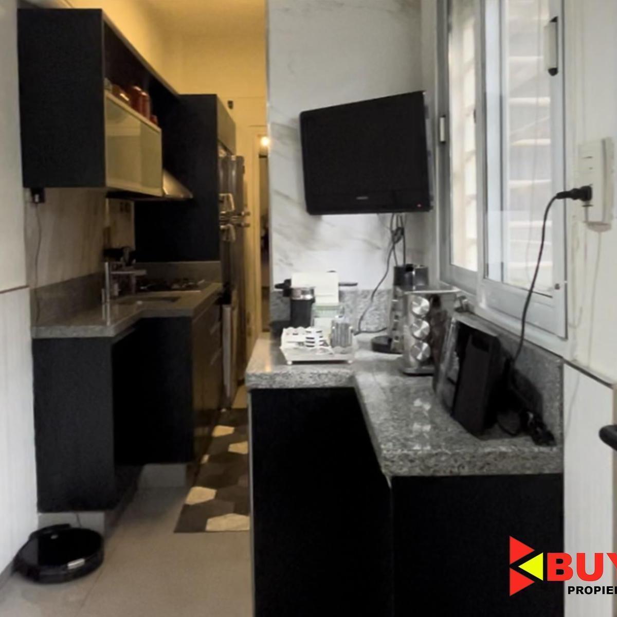 Departamento en Caballito - Todo a Nuevo - 3 Amb. con Patio 1