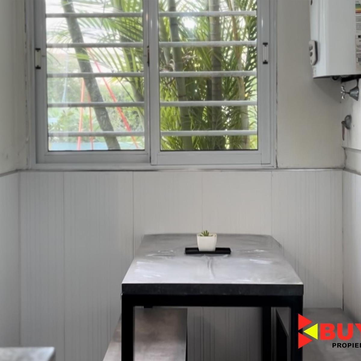 Departamento en Caballito - Todo a Nuevo - 3 Amb. con Patio 1