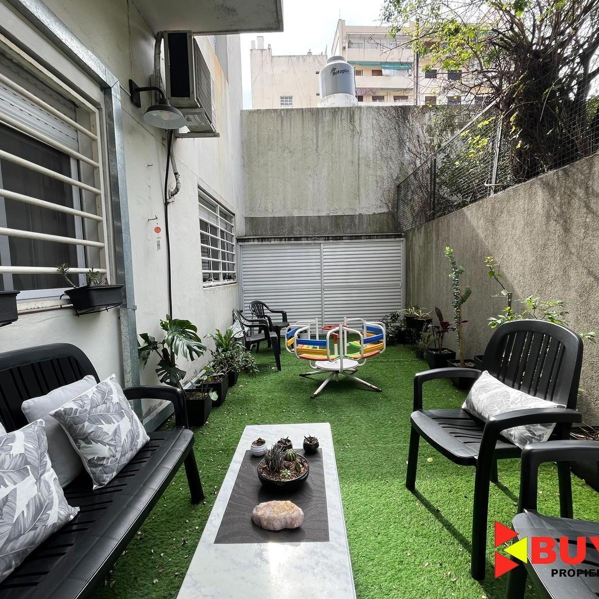 Departamento en Caballito - Todo a Nuevo - 3 Amb. con Patio 4