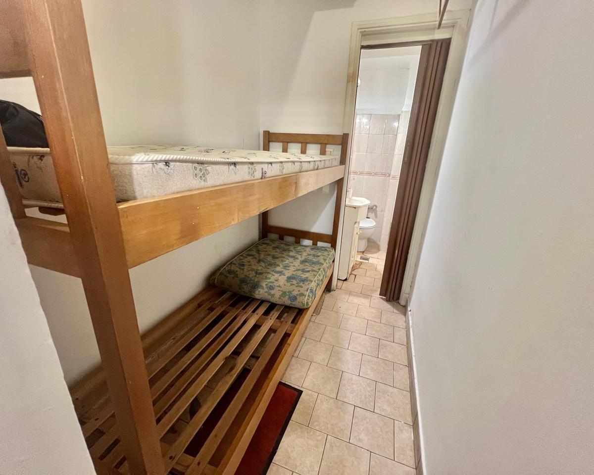 3 Ambientes C/ Dependencia y Patio en Venta 2