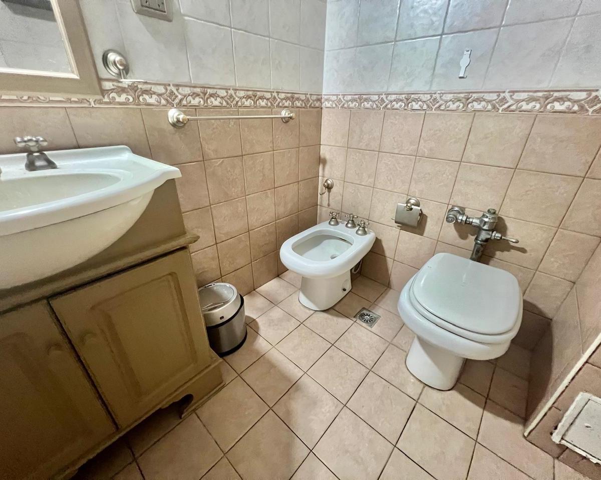 3 Ambientes C/ Dependencia y Patio en Venta 4