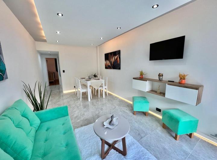 2 ambientes con balcón en VENTA 4