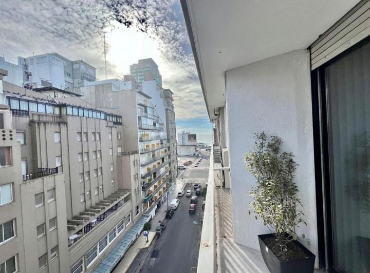 2 ambientes con balcón en VENTA 2