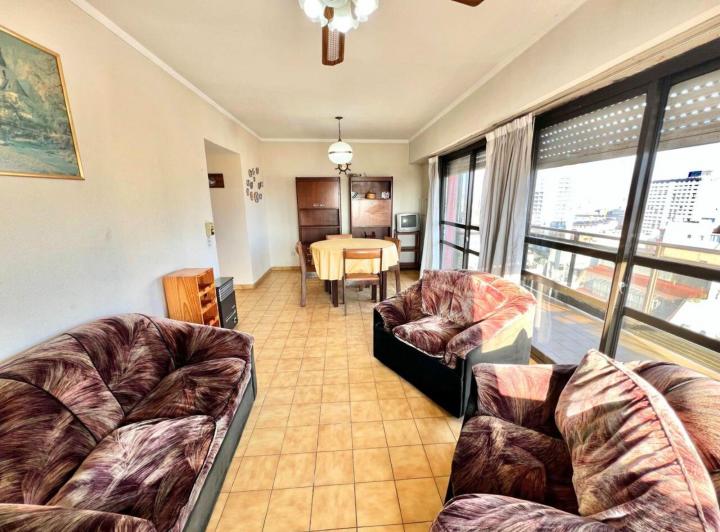 3 ambientes a la calle con vista panorámica y cochera fija en VENTA 5
