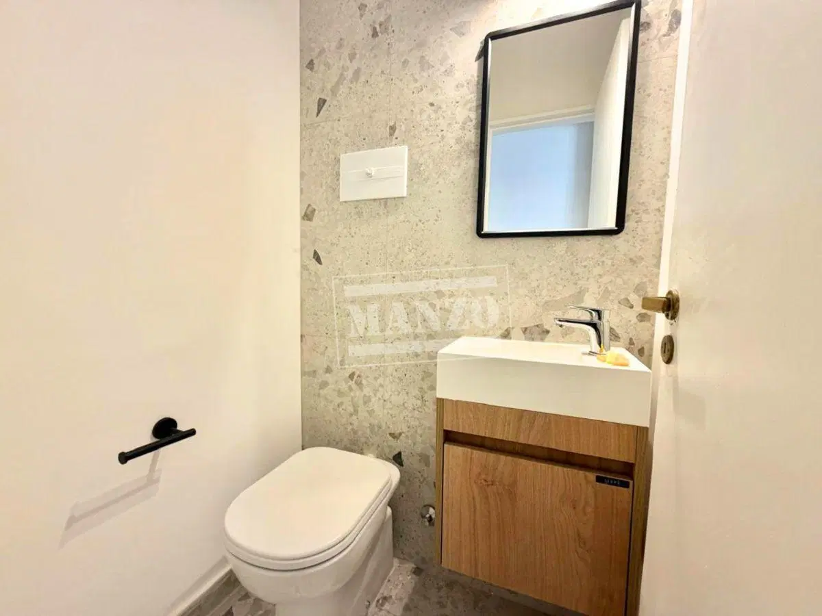 Departamento de 2 ambientes con 2 baños en VENTA 4