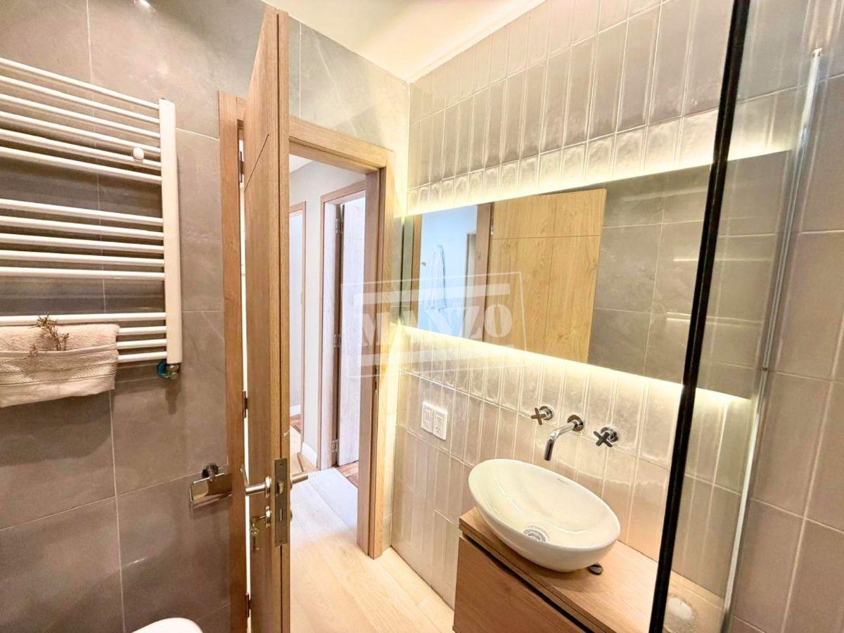 Foto de 3 ambientes con dependencia y balcón soleado en VENTA, imagen 4