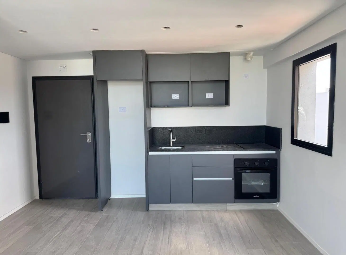 Venta Departamento Monoambiente a Estrenar en Coghlan 3