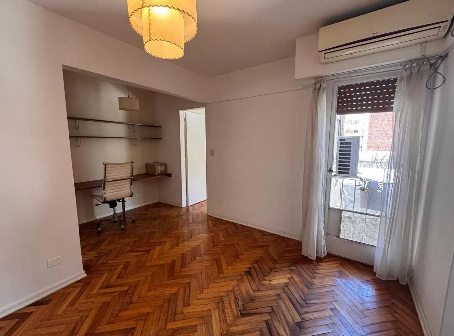 Departamento en Venta de 2 Ambientes en Almagro 5