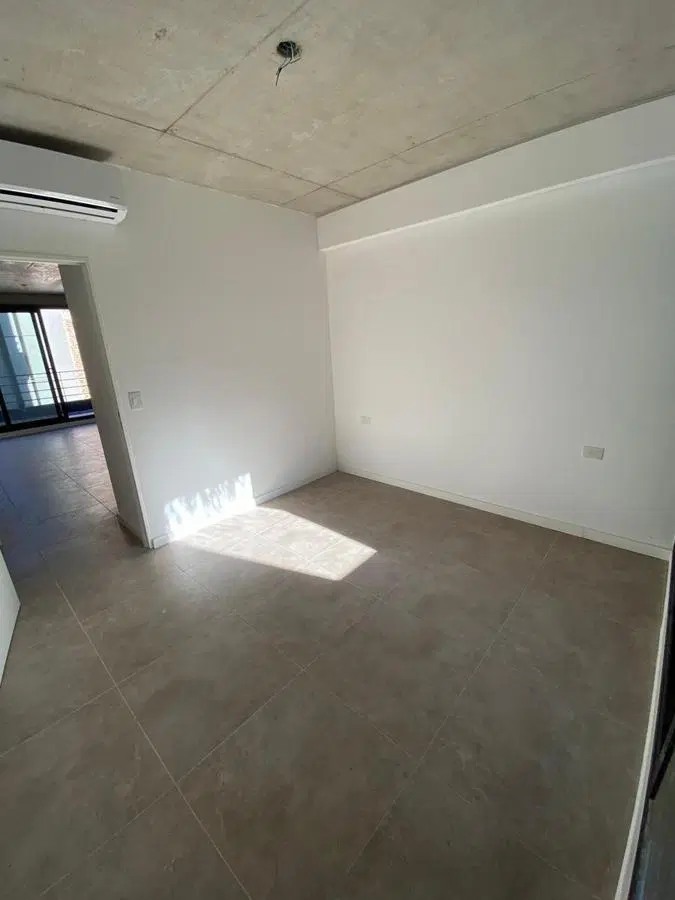 Venta 2 Ambientes con Patio a Estrenar en Palermo Holywood 3
