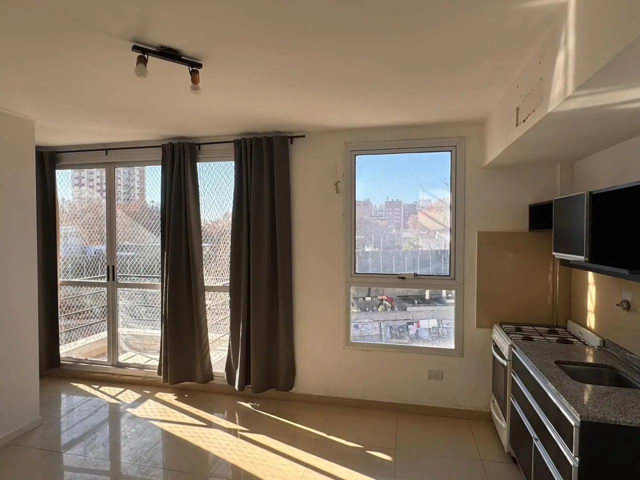 Alquiler Departamento Monoambiente Dividido en Belgrano - Barrio Chino 3