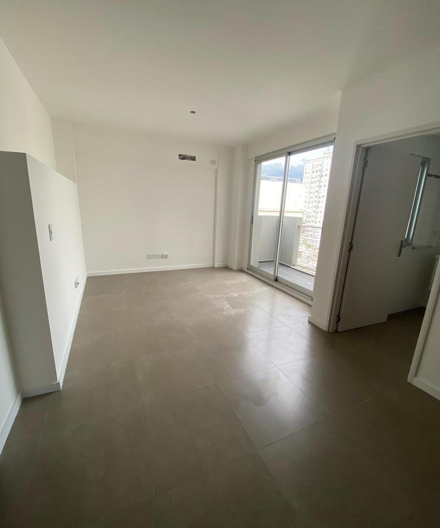 Foto de Venta Departamento Monoambiente en Villa del Parque, imagen 2