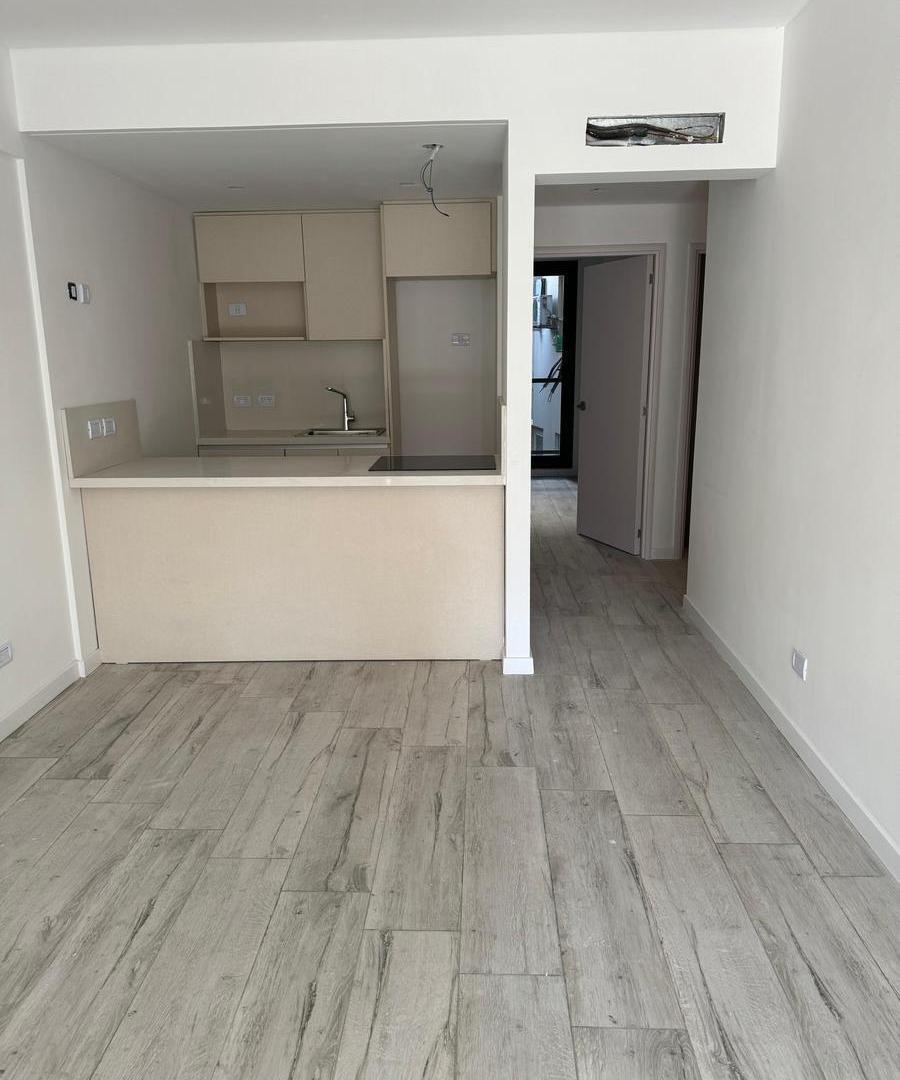 Foto de Alquiler Departamento Amplio de 2 Ambientes en Palermo, imagen 3