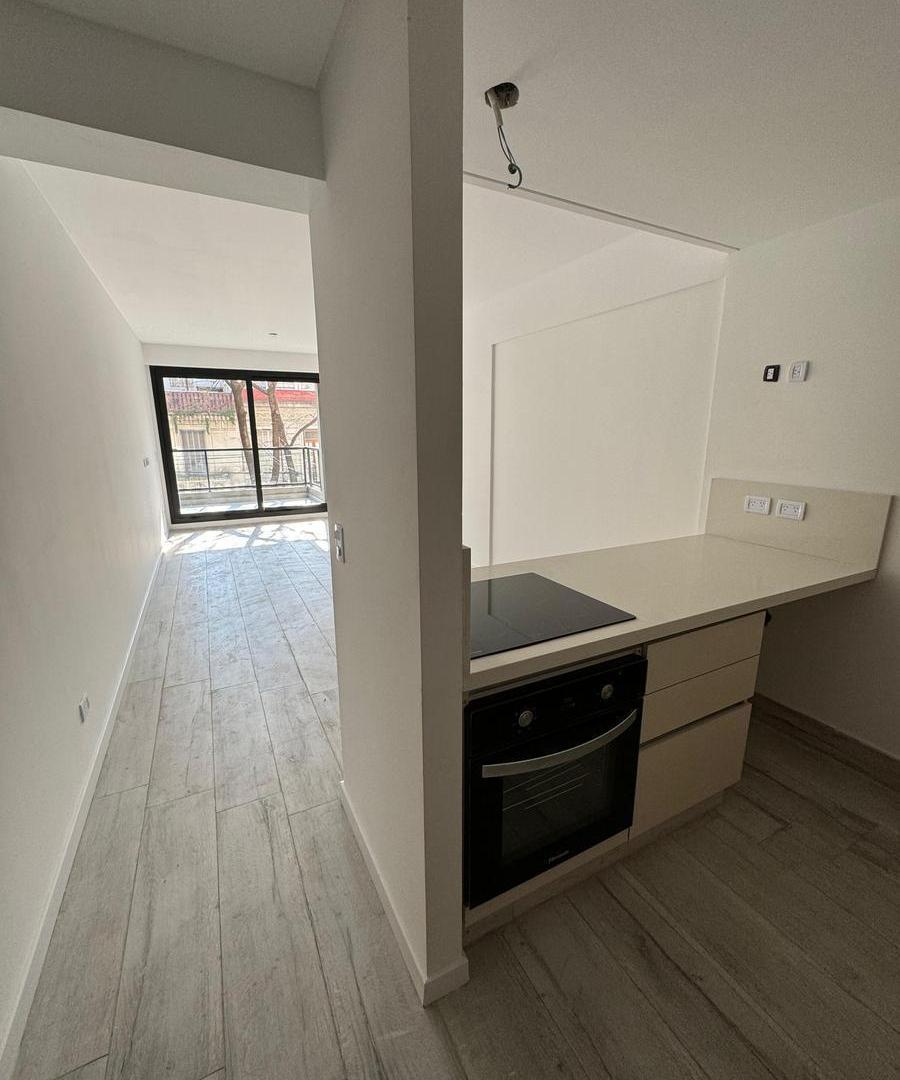 Foto de Alquiler Departamento Amplio de 2 Ambientes en Palermo, imagen 1