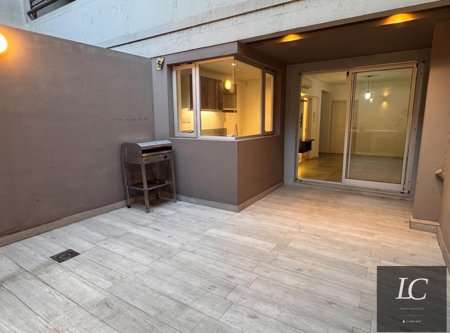 Foto de Alquiler Departamento de 2 Ambientes con Patio en Palermo, imagen 2