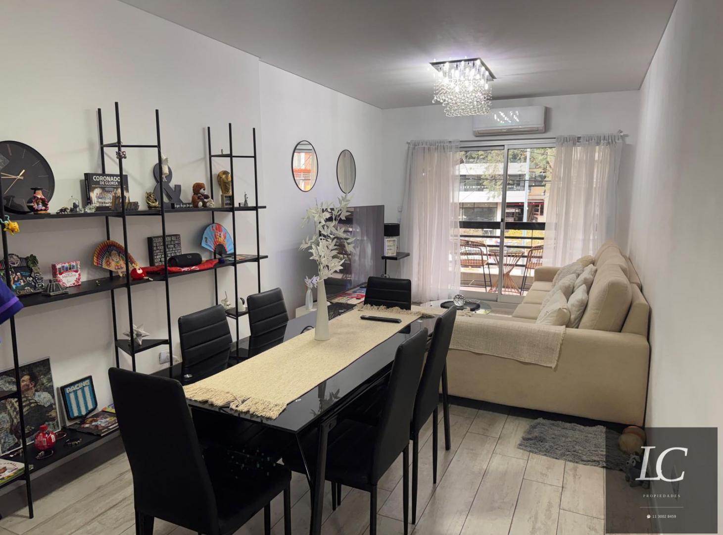 Foto de Venta Departamento 2 Ambientes en Villa Urquiza, imagen 1