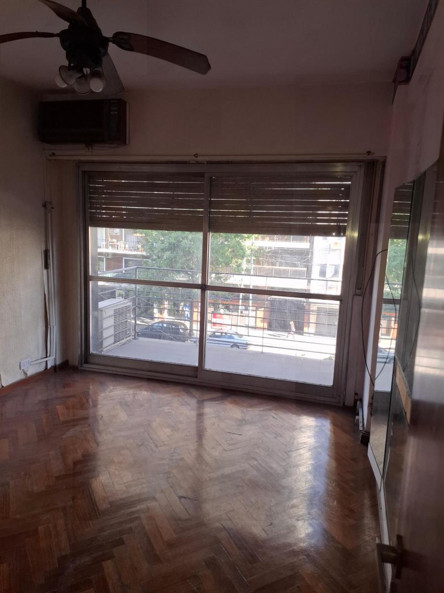 Gran Semipiso a Reciclar 4 C/dep Frente Balcon Esp. Guardacoches 5