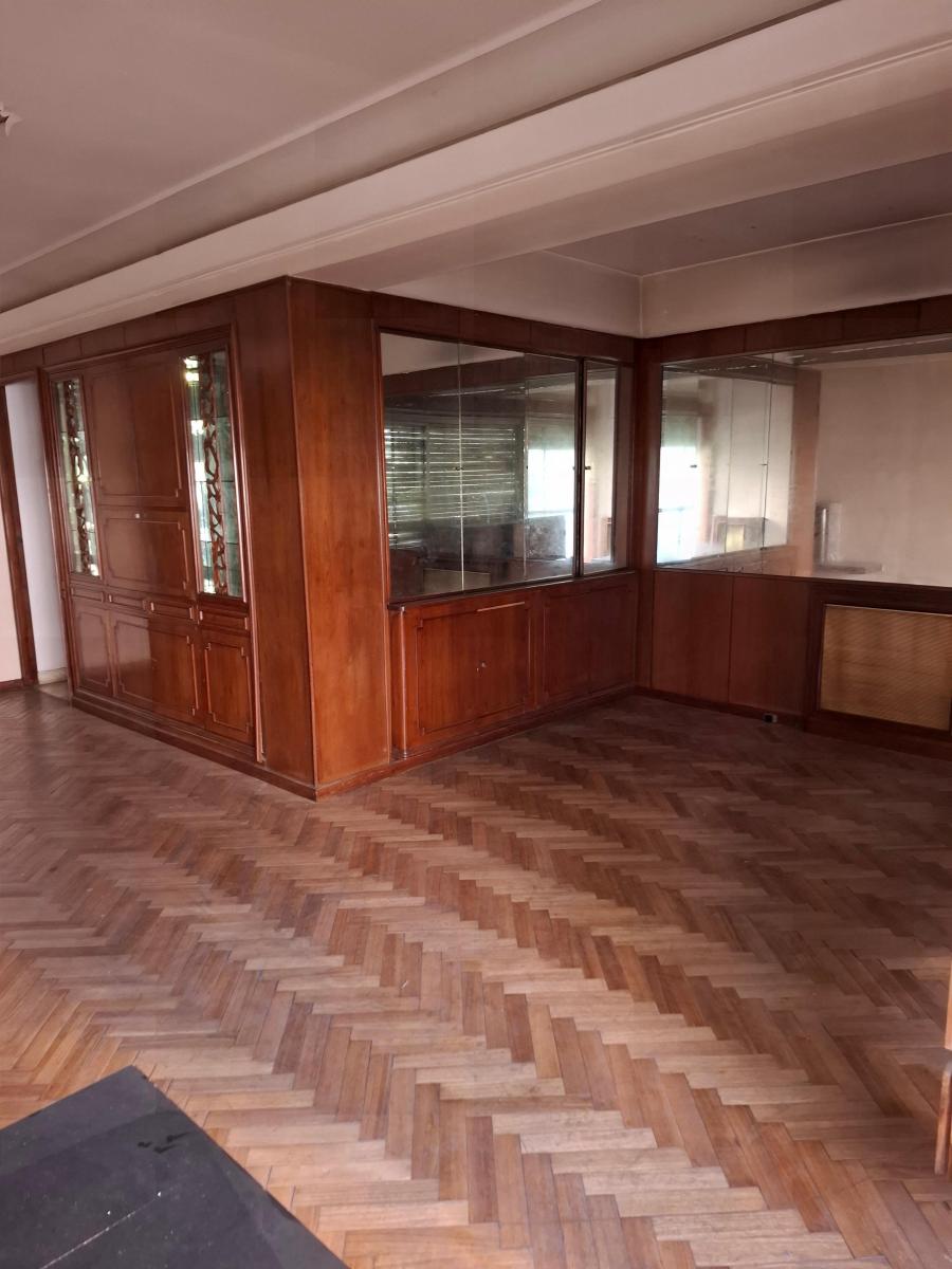 Gran Semipiso a Reciclar 4 C/dep Frente Balcon Esp. Guardacoches 3