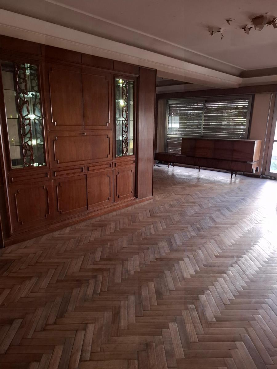 Gran Semipiso a Reciclar 4 C/dep Frente Balcon Esp. Guardacoches 2