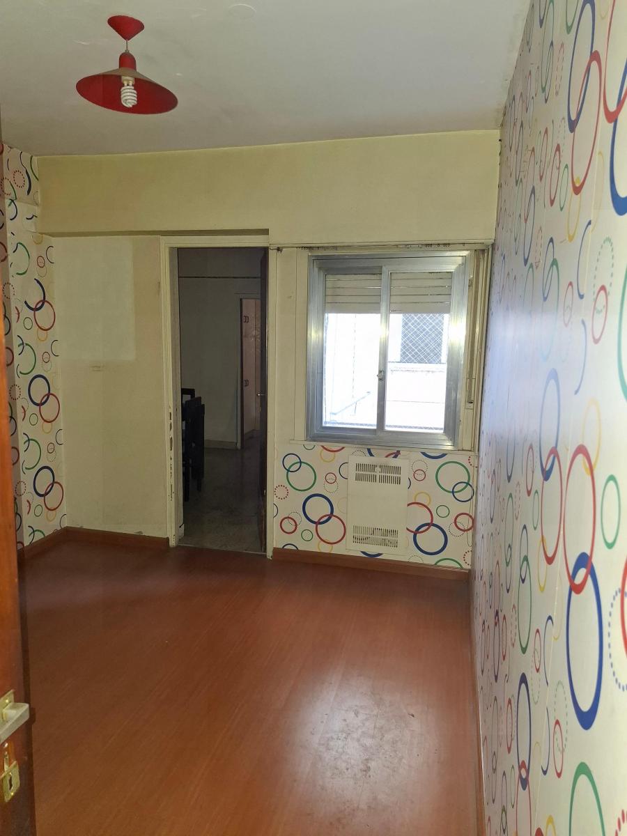 Gran Semipiso a Reciclar 4 C/dep Frente Balcon Esp. Guardacoches 3