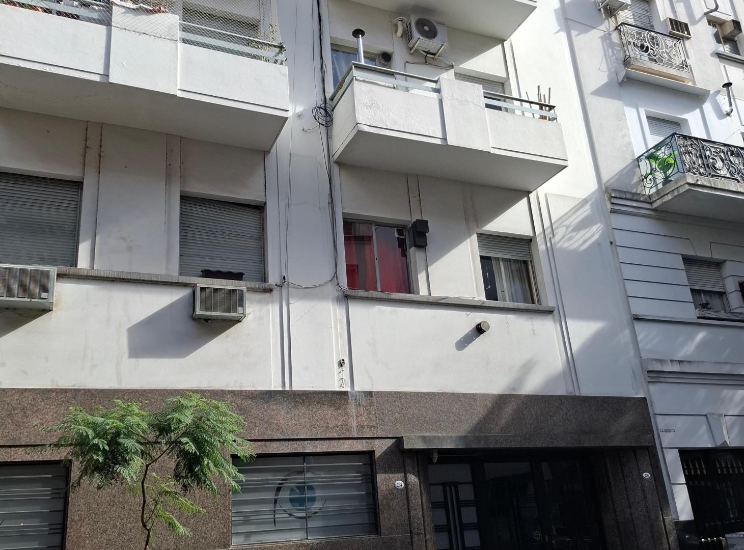 Foto de DEPARTAMENTO 4 AMBIENTES AL FRENTE A "MEJORAR", imagen 3