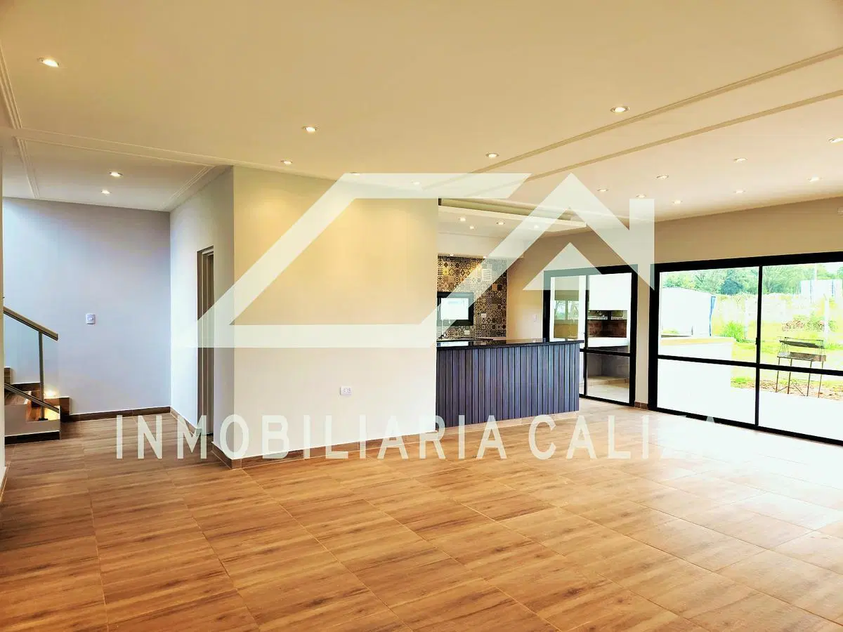 VENTA HERMOSA CASA 3 DORMITORIOS - COUNTRY LAS LIMAS 3
