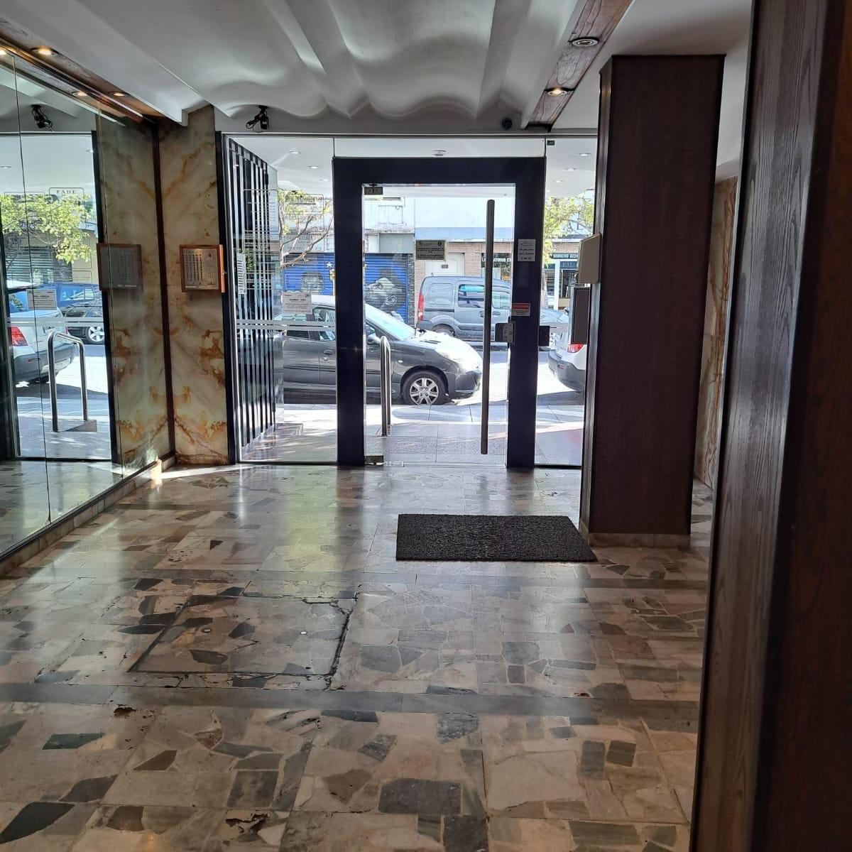 Departamento Unificado de 5 Ambientes - Moreno 3215 5