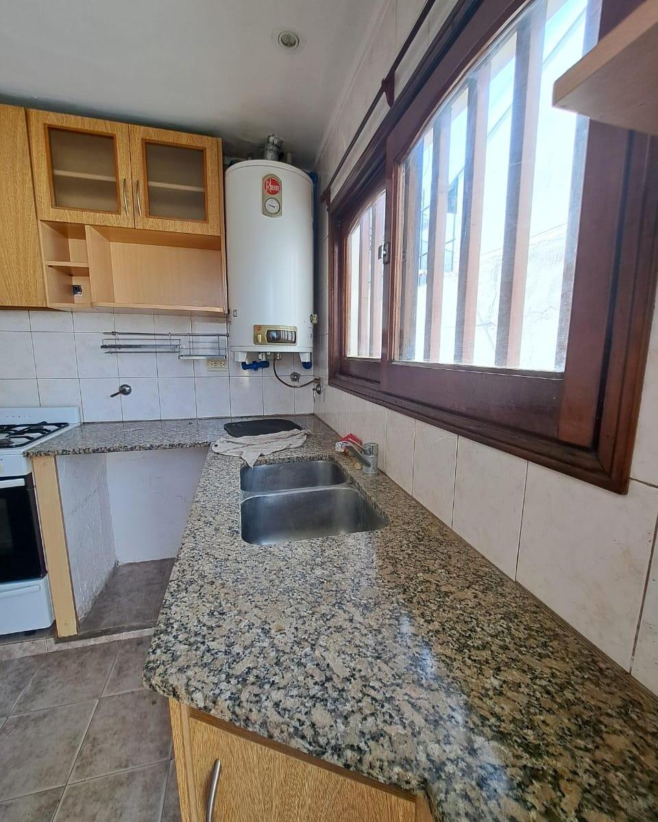 Casa de 3 Ambientes con Terreno Lebenshon 6617 A. Credito 2