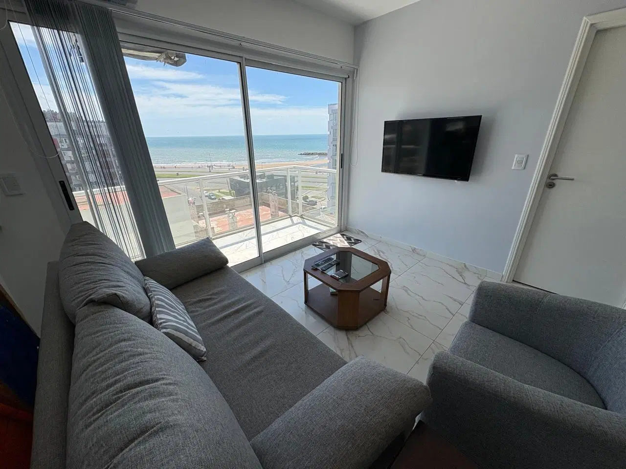 2 AMB VISTA AL MAR - GUTIERREZ 865 - Parque Luro 5