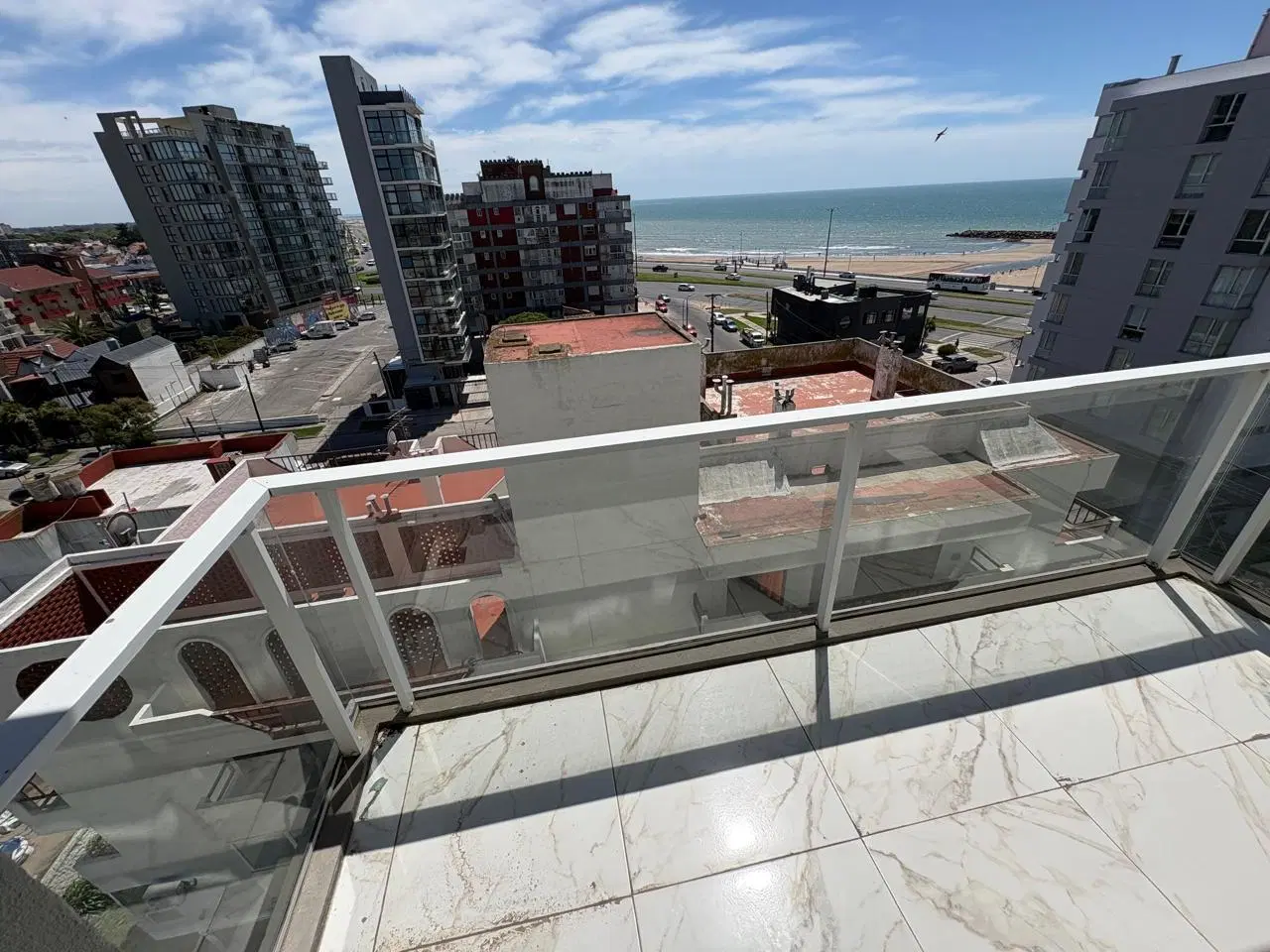 2 AMB VISTA AL MAR - GUTIERREZ 865 - Parque Luro 4