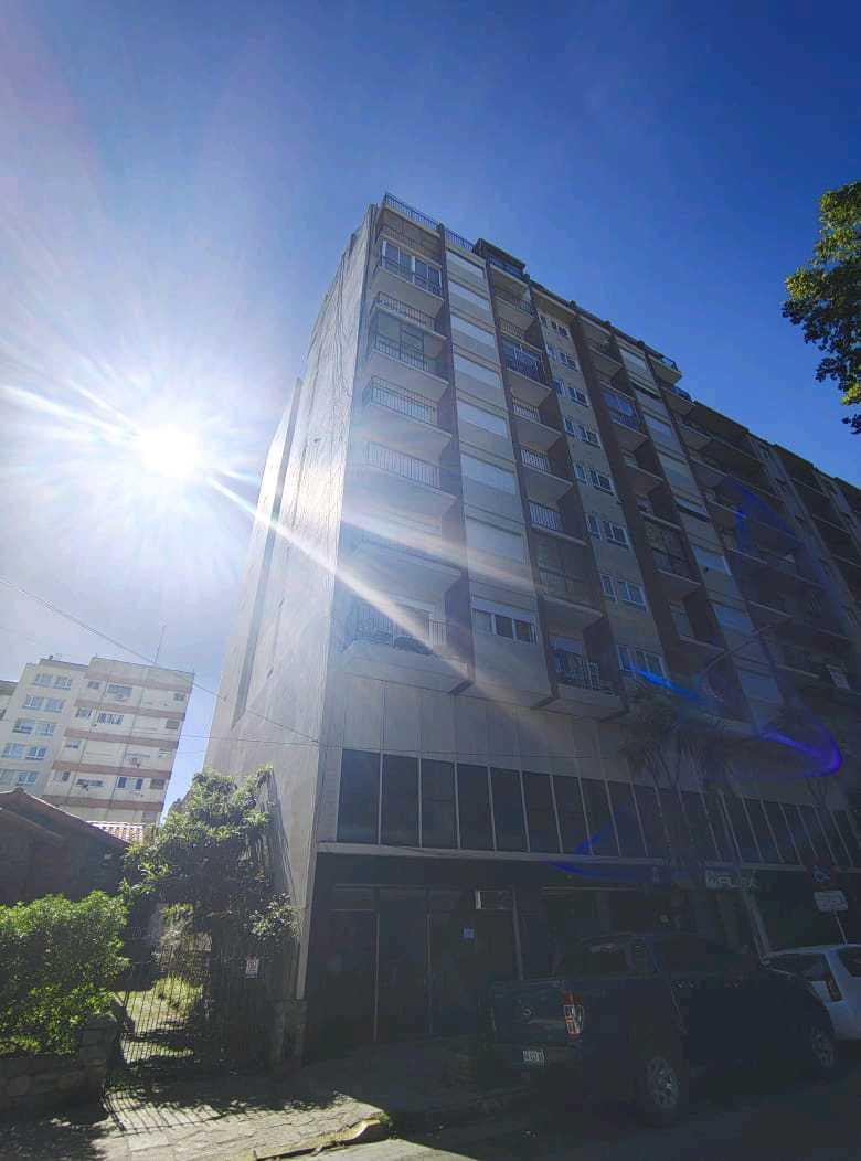 OPORTUNIDAD ZONA GUEMES 2 AMBIENTES CON PATIO OLAVARRIA 2300