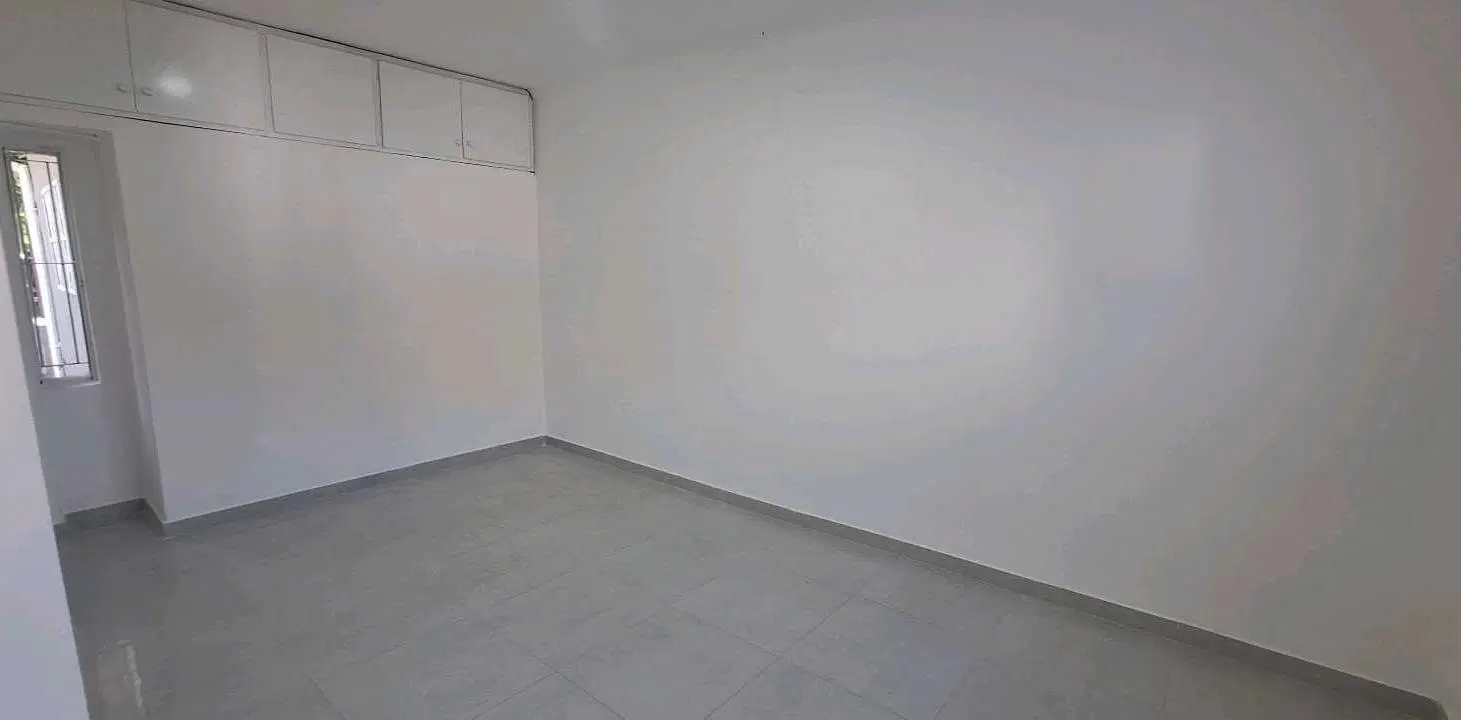 Casa 3 ambientes quincho reciclada!! Barrio Parque Luro 2