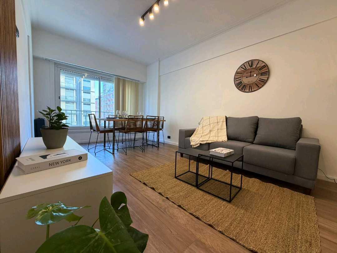 Departamento 3 Ambientes Reciclado a Nuevo!! 2 piso balcón, COLÓN 1600