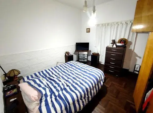 CASA EN 5 AMBIENTES CON COCHERA . P RAMOS OESTE 3