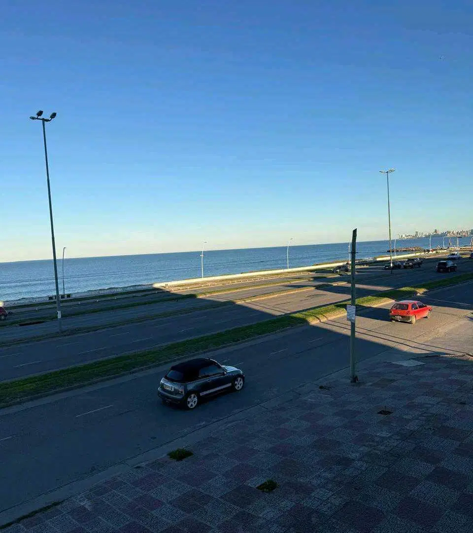 DEPARTAMENTO 2 1/2 AMBIENTES FRENTE AL MAR, Opcional chochera/ baulera 2