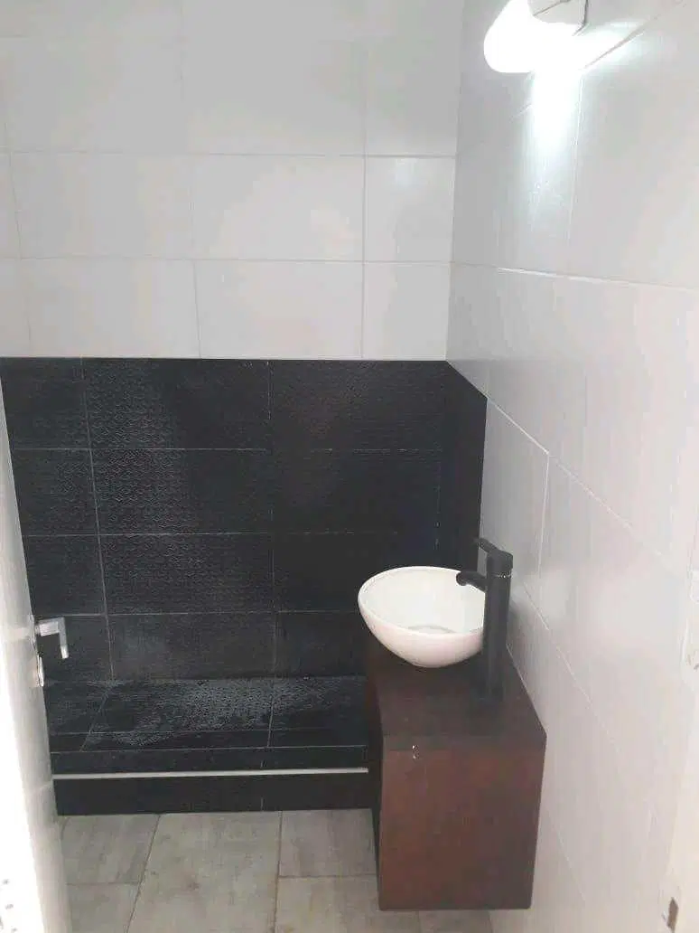 ALQUILER 24 MESES DPTO 2 AMBIENTES LATERAL ABIERTO CON BALCÓN!!!!! 8