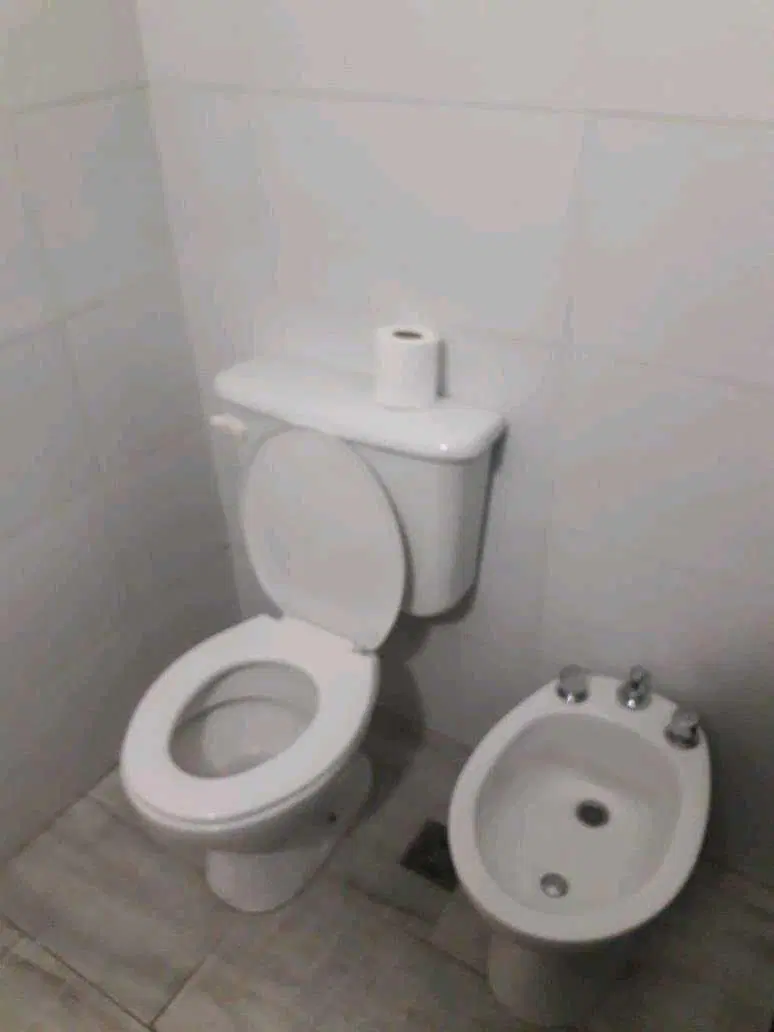 ALQUILER 24 MESES DPTO 2 AMBIENTES LATERAL ABIERTO CON BALCÓN!!!!! 5