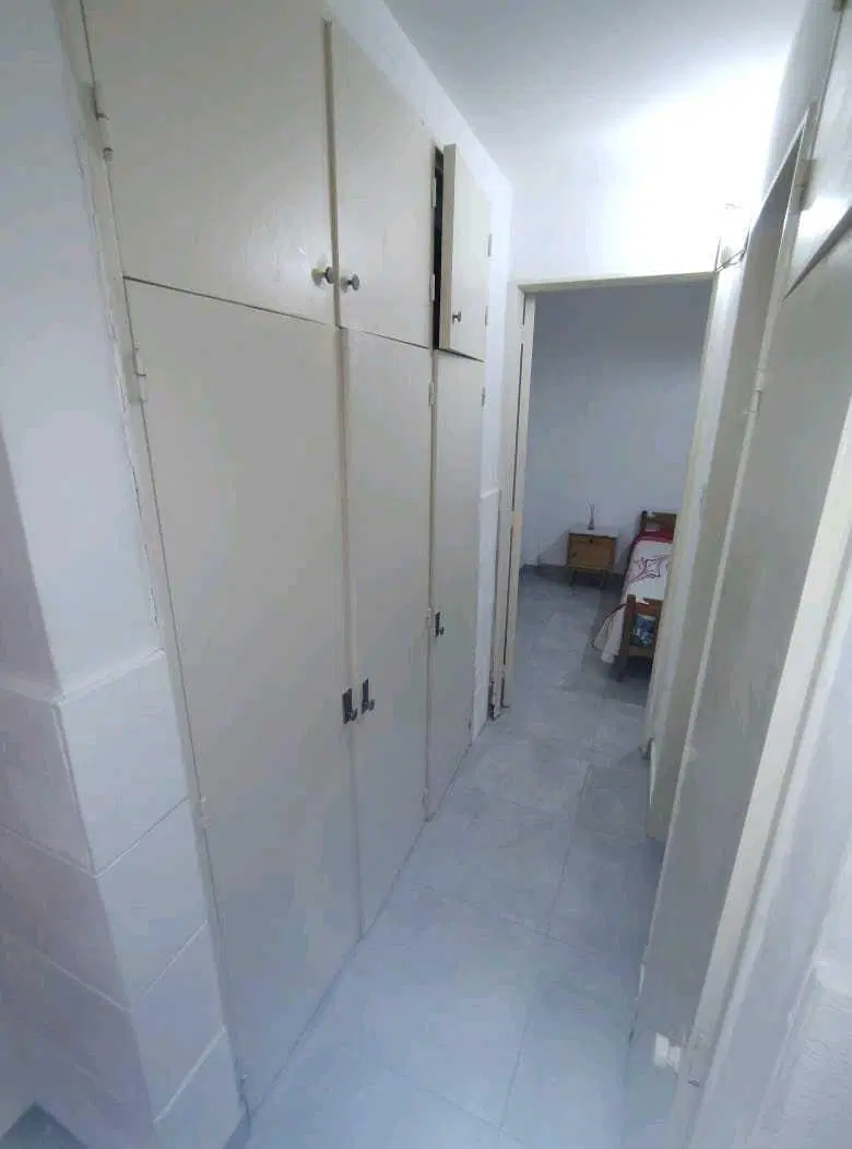 ALQUILER X 24 MESES ZONA GUEMES 2 AMBIENTES CON PATIO OLAVARRIA 2300 4