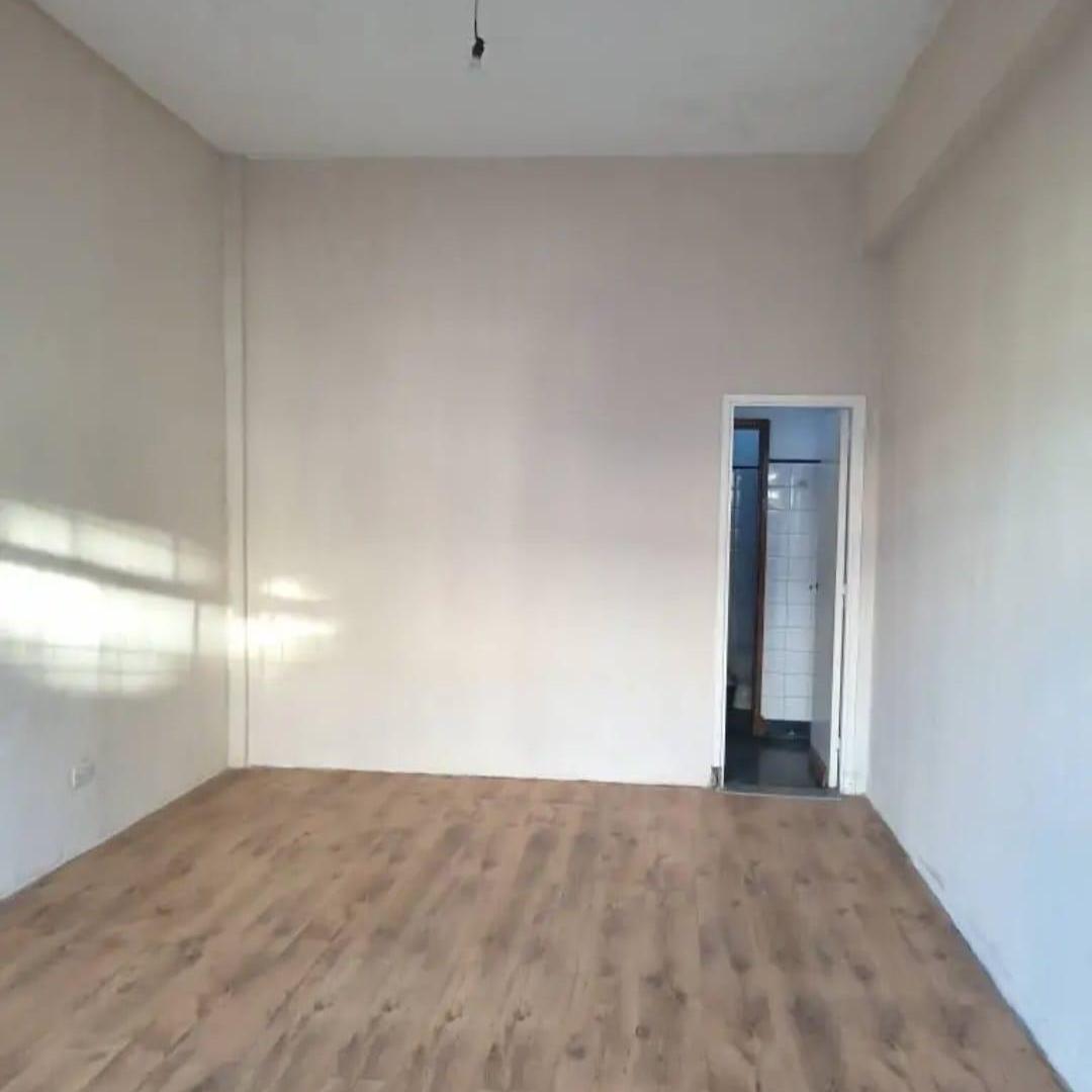 Foto de VENTA LOCAL / OFICINA A LA CALLE, SAN JUAN, imagen 3