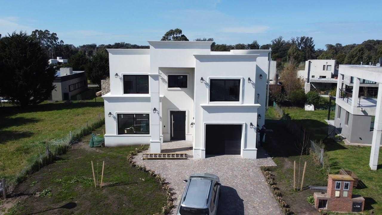 Foto de VENTA CASA 5 AMB RUMENCO JOVEN. L 128, imagen 2